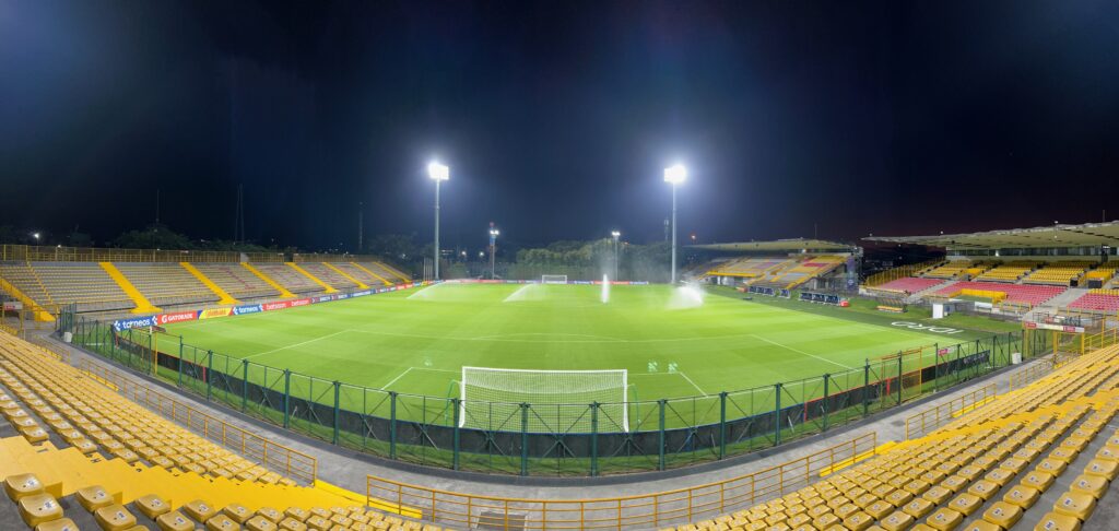 Estadio Metropolitano de Techo: Modernización de infraestructura deportiva para el Sudamericano Sub-20